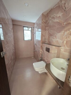 Bathroom in 2 BHK Apartment at Kodia Maimoona Residency, Agripada – for Sale