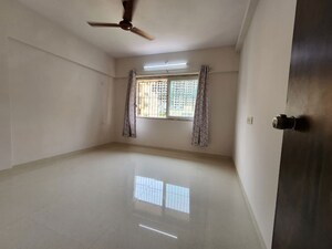 Room in 2 BHK Apartment at Sun United Eldora, Chembur – for Rent