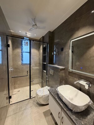 Bathroom in 4 BHK Builder Floor at Sector 23 – for Rent
