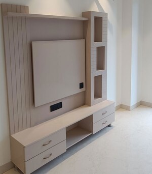 Room in 4 BHK Builder Floor at Sector 23 – for Rent