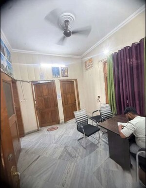  Office Space – Exterior View View at Hazratganj - for Rent