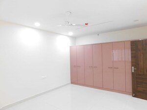 Room in 3 BHK Apartment at My Home Tarkshya, Kokapet – for Rent