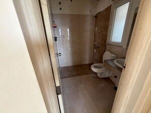 Bathroom in 2 BHK Builder Floor at Sector 23 – for Rent