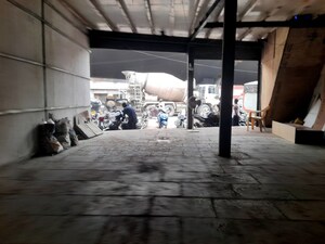 Parking in  Warehouse at Goregaon East – for Rent