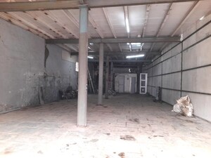 Parking in  Warehouse at Goregaon East – for Rent