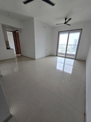 Room in 2 BHK Apartment at Shubh Shagun, Kharadi – for Rent