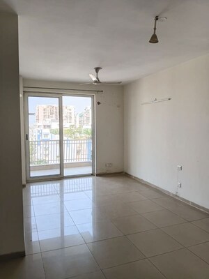 3 BHK Apartment For Rent in Sushma Crescent, Dhakoli