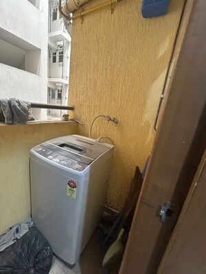 Furnished Amenities in 2 BHK Apartment at Kohinoor Zen Estate, Kharadi – for Rent