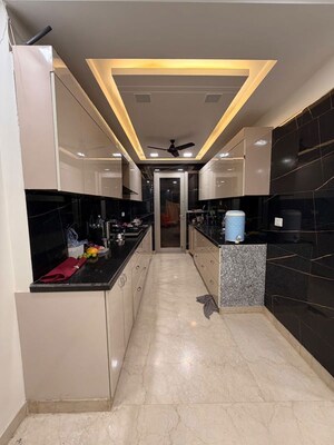 Kitchen in 3 BHK Builder Floor at Naraina – for Rent
