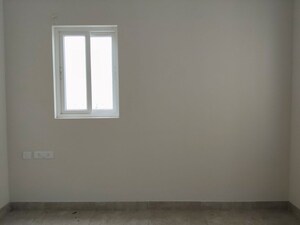 Room in 2 BHK Apartment at Candeur 40, Miyapur – for Sale