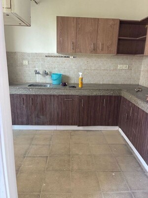 Bathroom in 4 BHK Builder Floor at Sector 23 – for Rent