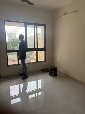 Furnished Amenities in 3 BHK Apartment at Marathon Monte South, Byculla West – for Rent