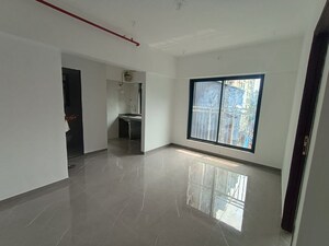 Room in 2 BHK Apartment at Tigon Elite, Chembur – for Rent