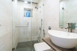 Bathroom in 3 BHK Apartment at Oberoi Springs, Andheri West – for Sale