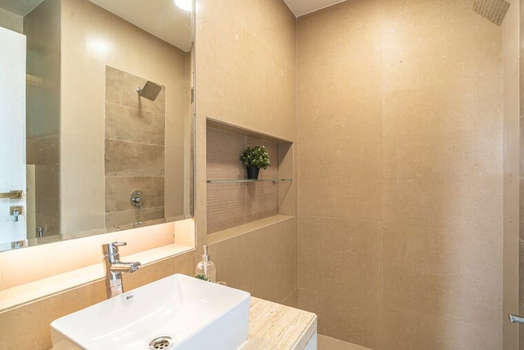Bathroom, oberoi-springs 3 Bedroom 2080 Sq.Ft. Apartment In Andheri West Mumbai 10701812