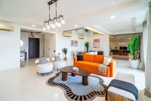 Team Area in 3 BHK Apartment at Oberoi Springs, Andheri West – for Sale