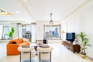 Team Area in 3 BHK Apartment at Oberoi Springs, Andheri West – for Sale