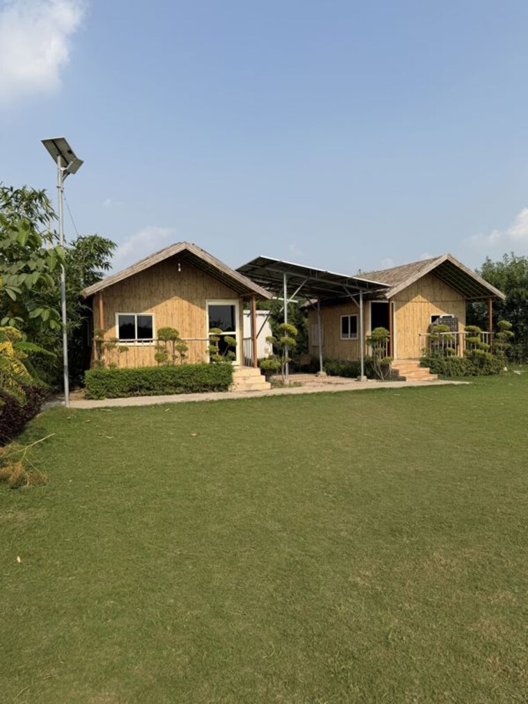Exterior View, ss-sainik-farms  1012 Sq.Yd. Plot In Sector 150 Noida 10701832