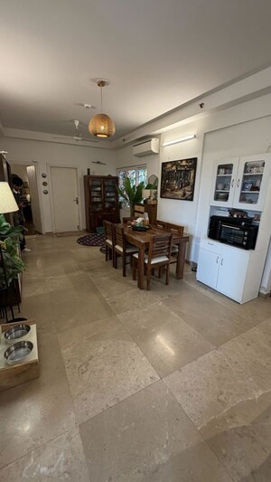 4 BHK Builder Floor For Rent in Sector 21