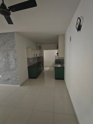 Room in 2 BHK Apartment at Brigade Horizon, Kambipura – for Rent