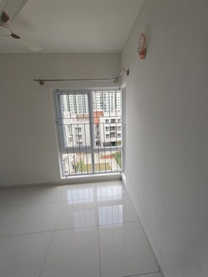 Room in 2 BHK Apartment at Brigade Horizon, Kambipura – for Rent