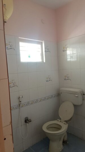 Bathroom in 1 BHK Builder Floor at Mg Road – for Rent