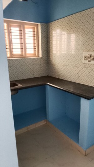 Kitchen in 1 BHK Builder Floor at Mg Road – for Rent