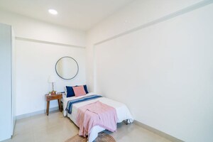 Bedroom in 2.5 BHK Apartment at Nahar Camellia Apartment, Chandivali – for Sale