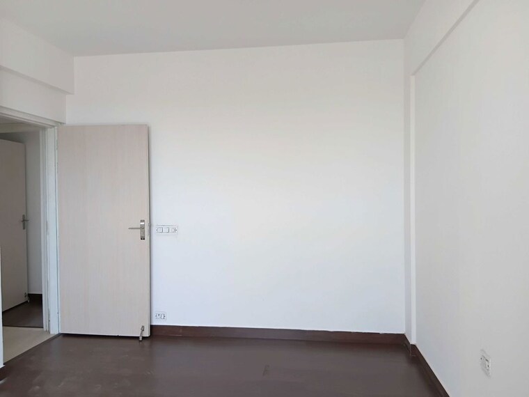 Room, sector 21 4 Bedroom 2200 Sq.Ft. Builder Floor In Sector 21 Gurgaon 10701873