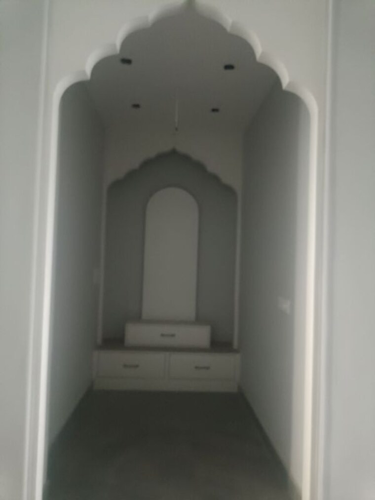 undefined, sector 99 3.5 Bedroom 250 Sq.Mt. Villa In Sector 99 Noida 10701889