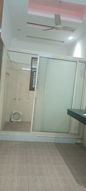 Building Lobby in 6+ BHK Villa at Sector 51 – for Rent