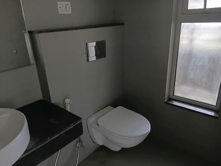 Bathroom, sector 23 3 Bedroom 1500 Sq.Ft. Builder Floor In Sector 23 Gurgaon 10701890