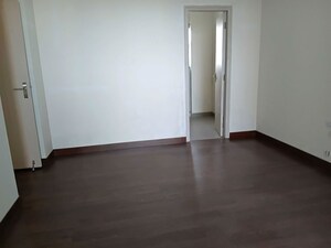 Room in 3 BHK Builder Floor at Sector 23 – for Rent