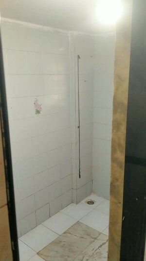 Furnished Amenities in 1 BHK Apartment at Gokul Vihar Apartment, Kandivali East – for Sale