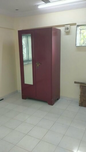 Room in 1 BHK Apartment at Gokul Vihar Apartment, Kandivali East – for Sale