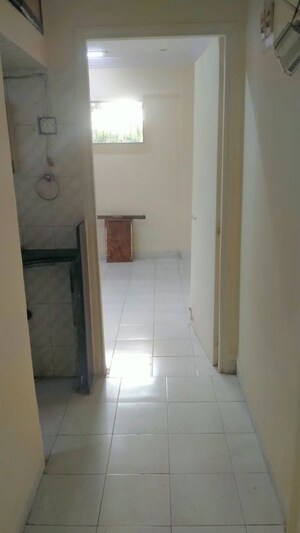 Room in 1 BHK Apartment at Gokul Vihar Apartment, Kandivali East – for Sale