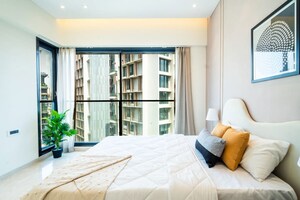 Living Room in 3 BHK Apartment at Fair Field, Santacruz West – for Sale