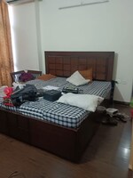2 BHK 200 Sq.Mt. Villa in Sector 49