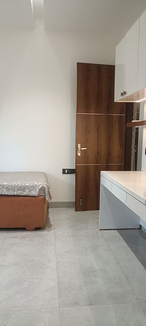 Room in 2 BHK Villa at Sector 49 – for Rent