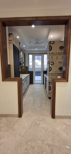 Building Lobby in 3 BHK Builder Floor at Sector 46 – for Sale