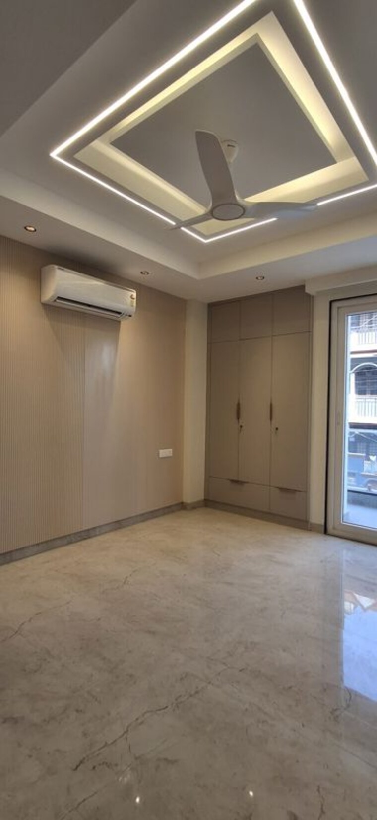 Room, sector 46 3 Bedroom 204 Sq.Yd. Builder Floor In Sector 46 Gurgaon 10701908