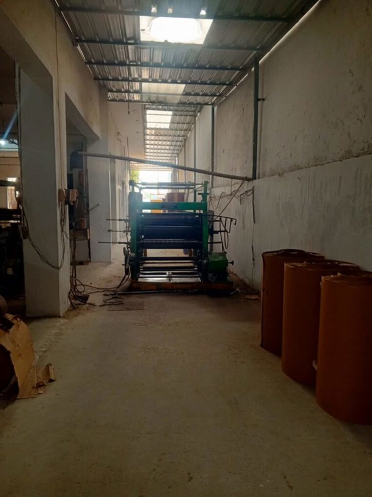  Parking, ecotech iii greater noida Commercial Co Working Space 11000 Sq.Ft. In Ecotech Iii Greater Noida Greater Noida 10701884