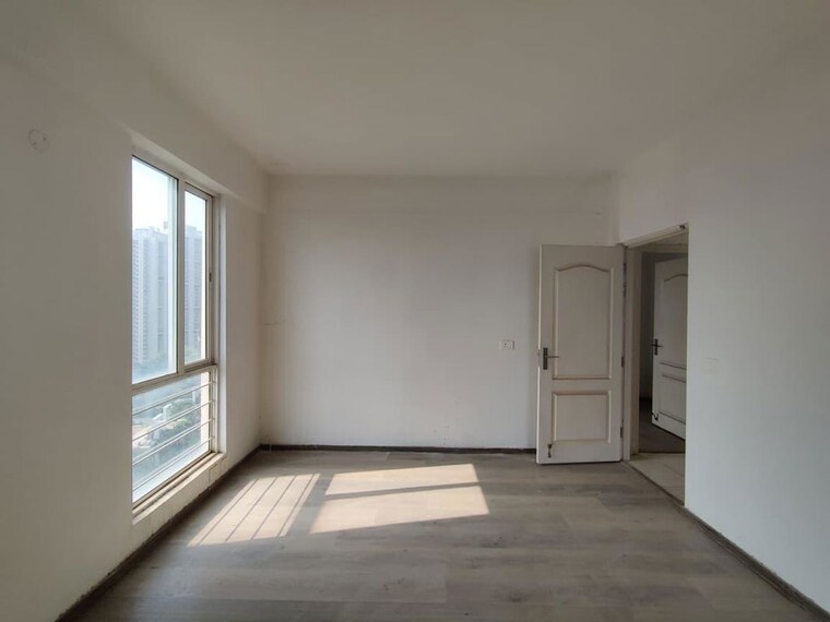 Room, sector 21 3 Bedroom 1500 Sq.Ft. Builder Floor In Sector 21 Gurgaon 10701955