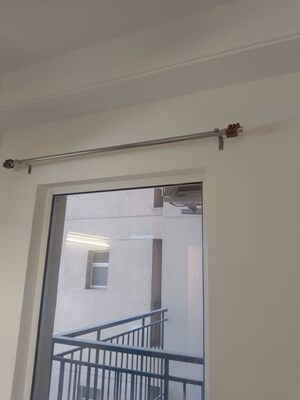 Room in 3 BHK Builder Floor at Sector 22 – for Rent