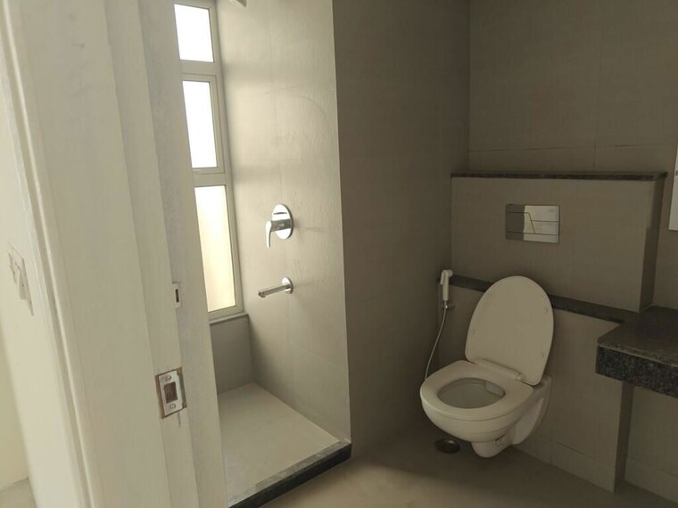 Bathroom, sector 21 4 Bedroom 2350 Sq.Ft. Builder Floor In Sector 21 Gurgaon 10701978