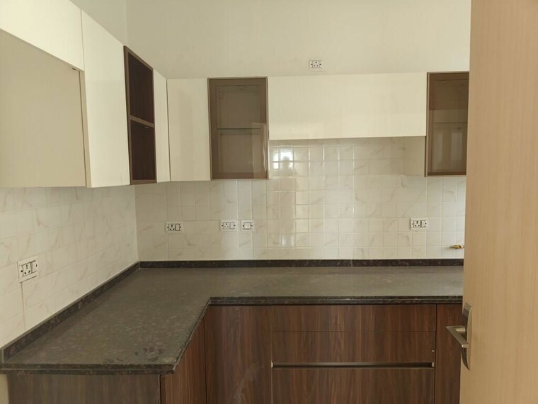 Kitchen, sector 21 4 Bedroom 2350 Sq.Ft. Builder Floor In Sector 21 Gurgaon 10701978