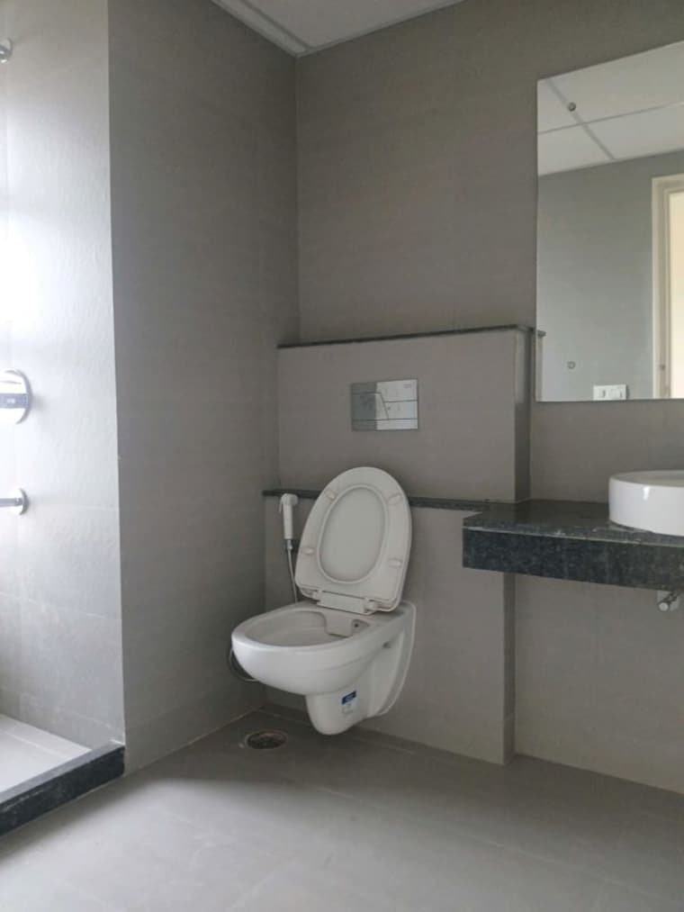 Bathroom, sector 23a 3 Bedroom 1600 Sq.Ft. Builder Floor In Sector 23a Gurgaon 10701990