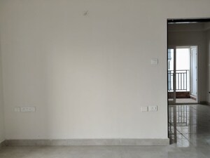 Room in 2 BHK Apartment at Candeur 40, Miyapur – for Sale