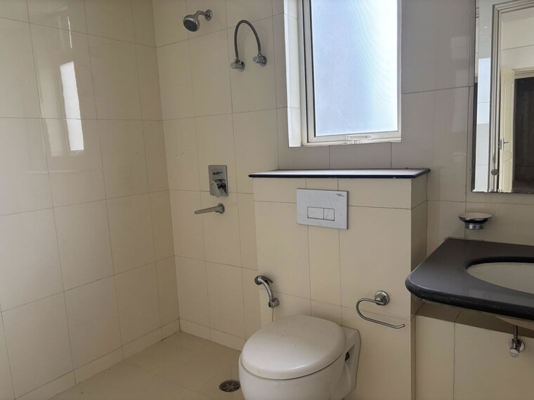 Bathroom, sector 22 2 Bedroom 1200 Sq.Ft. Builder Floor In Sector 22 Gurgaon 10702007
