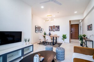 Team Area in 3 BHK Apartment at Ekta Tripolis, Goregaon West – for Sale